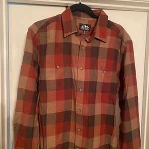 New- Pacific Outfitters men’s flannel shirt